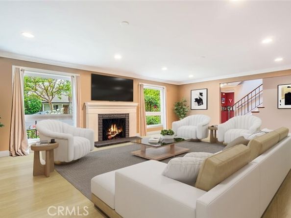 12843 Sarah Street, Studio City (los Angeles) CA 91604