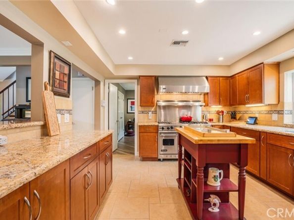 12843 Sarah Street, Studio City (los Angeles) CA 91604