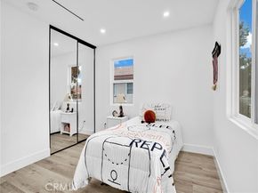 7055 Falbrook Avenue, West Hills (los Angeles) CA 91307