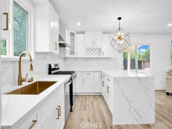 7055 Falbrook Avenue, West Hills (los Angeles) CA 91307