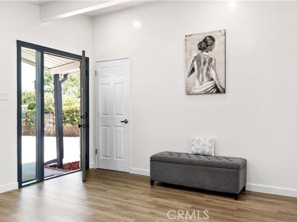 6535 Mary Ellen Avenue, Los Angeles CA 91401