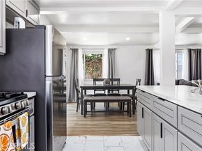 6535 Mary Ellen Avenue, Los Angeles CA 91401