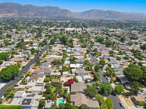 14335 Aztec Street, Sylmar (los Angeles) CA 91342