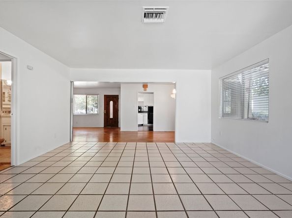 14335 Aztec Street, Sylmar (los Angeles) CA 91342
