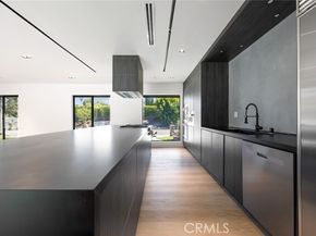 16417 Knollwood Drive, Granada Hills (los Angeles) CA 91344