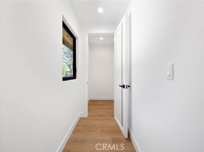 16417 Knollwood Drive, Granada Hills (los Angeles) CA 91344