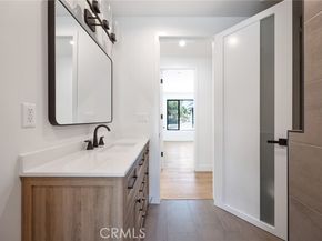 16417 Knollwood Drive, Granada Hills (los Angeles) CA 91344