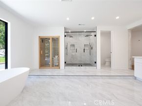 16417 Knollwood Drive, Granada Hills (los Angeles) CA 91344