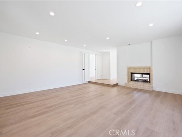 16417 Knollwood Drive, Granada Hills (los Angeles) CA 91344