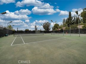 7131 Farralone Avenue 48, Canoga Park (los Angeles) CA 91303