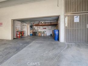 10229 Variel Avenue 16, Chatsworth (los Angeles) CA 91311