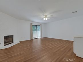10229 Variel Avenue 16, Chatsworth (los Angeles) CA 91311