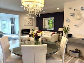 20800 Clark Street, Woodland Hills (los Angeles) CA 91367