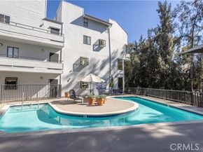 13331 Moorpark Street 319, Sherman Oaks CA 91423