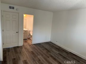 20134 Leadwell St 306, Winnetka (los Angeles) CA 91306