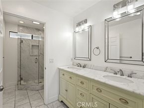 21720 Hart 9, Canoga Park (los Angeles) CA 91303
