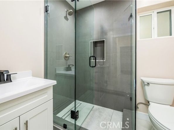 10824 Foothill Boulevard, Sylmar (los Angeles) CA 91342