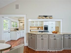22757 Plummer Street, Chatsworth (los Angeles) CA 91311