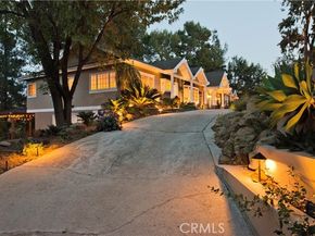 22757 Plummer Street, Chatsworth (los Angeles) CA 91311
