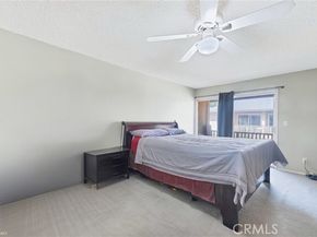 8060 Canby Avenue 2, Reseda (los Angeles) CA 91335