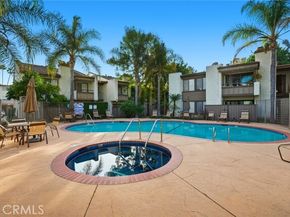 15511 Sherman Way 19, Van Nuys (los Angeles) CA 91406