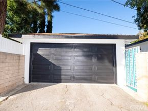 7001 Jellico Avenue, Los Angeles CA 91406