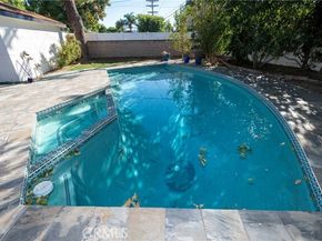 7001 Jellico Avenue, Los Angeles CA 91406