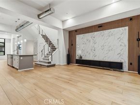 133 The Promenade 118, Long Beach CA 90802