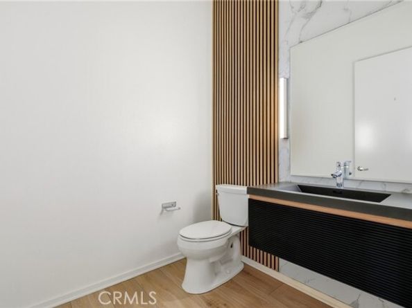 133 The Promenade 118, Long Beach CA 90802