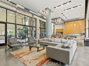 133 The Promenade 118, Long Beach CA 90802