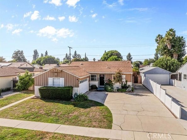 8131 Garden Grove, Reseda (los Angeles) CA 91335