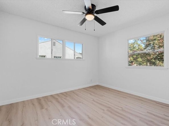 8131 Garden Grove, Reseda (los Angeles) CA 91335