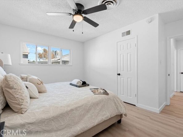 8131 Garden Grove, Reseda (los Angeles) CA 91335