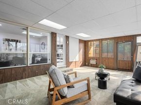 8131 Garden Grove, Reseda (los Angeles) CA 91335