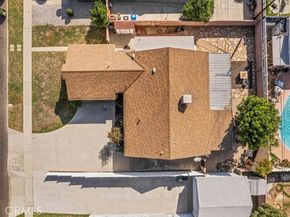 8131 Garden Grove, Reseda (los Angeles) CA 91335