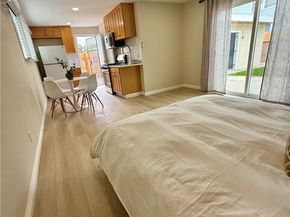 6161 Orange Avenue, Long Beach CA 90805