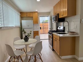 6161 Orange Avenue, Long Beach CA 90805