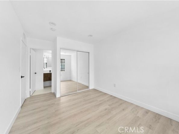 9140 Burnet Avenue 10, North Hills (los Angeles) CA 91343