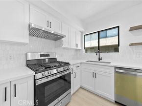 9140 Burnet Avenue 10, North Hills (los Angeles) CA 91343