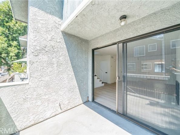 9140 Burnet Avenue 10, North Hills (los Angeles) CA 91343