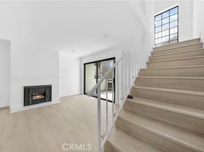 9140 Burnet Avenue 10, North Hills (los Angeles) CA 91343