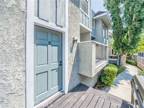 9140 Burnet Avenue 10, North Hills (los Angeles) CA 91343