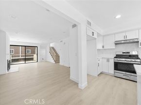 9140 Burnet Avenue 10, North Hills (los Angeles) CA 91343