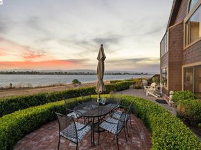 2857 Sea View Pkwy, Alameda CA 94502