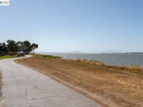 2857 Sea View Pkwy, Alameda CA 94502