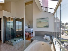 2857 Sea View Pkwy, Alameda CA 94502