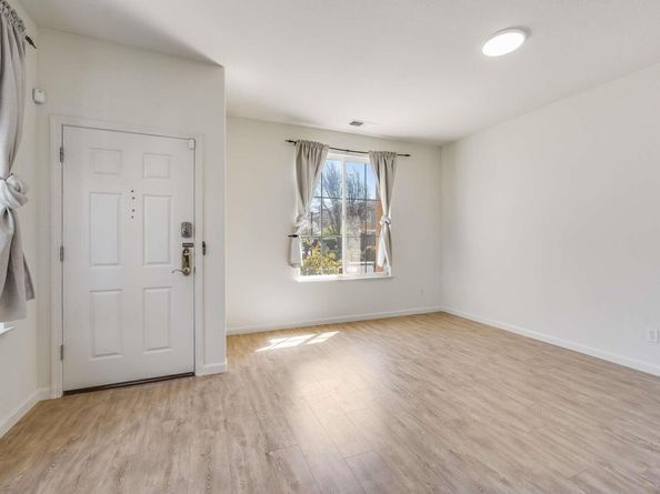 2295 Regatta Way, San Leandro CA 94579
