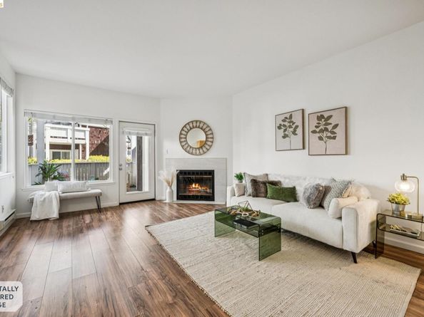 91 Marina Lakes Dr, Richmond CA 94804