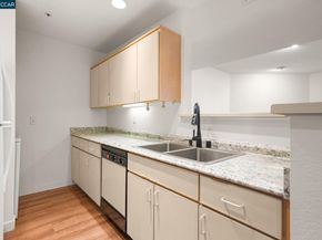 1430 Bel Air Dr 103, Concord CA 94521