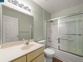 1430 Bel Air Dr 103, Concord CA 94521